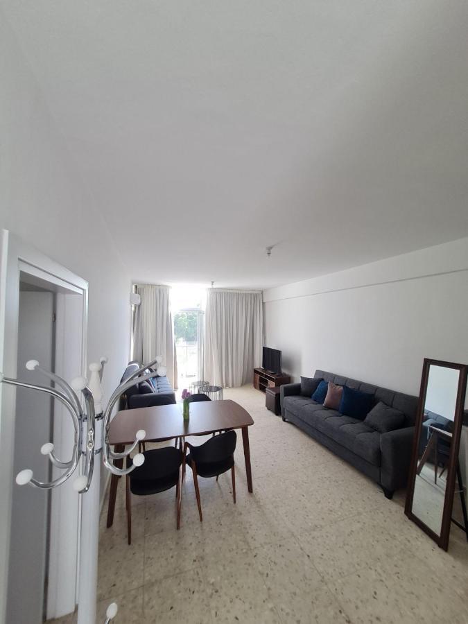Almyria Apartments - By Imh Travel & Tours Pafos Exterior foto