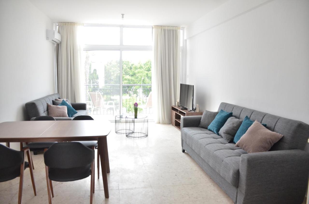 Almyria Apartments - By Imh Travel & Tours Pafos Exterior foto